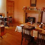 B&B Woodview House