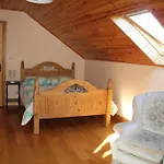 Nocleg ze śniadaniem Woodview House *